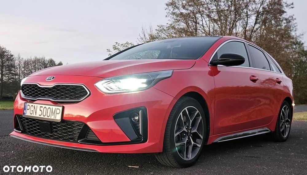 Kia ProCeed 1.4 T-GDI DCT7 OPF GT LINE - 17