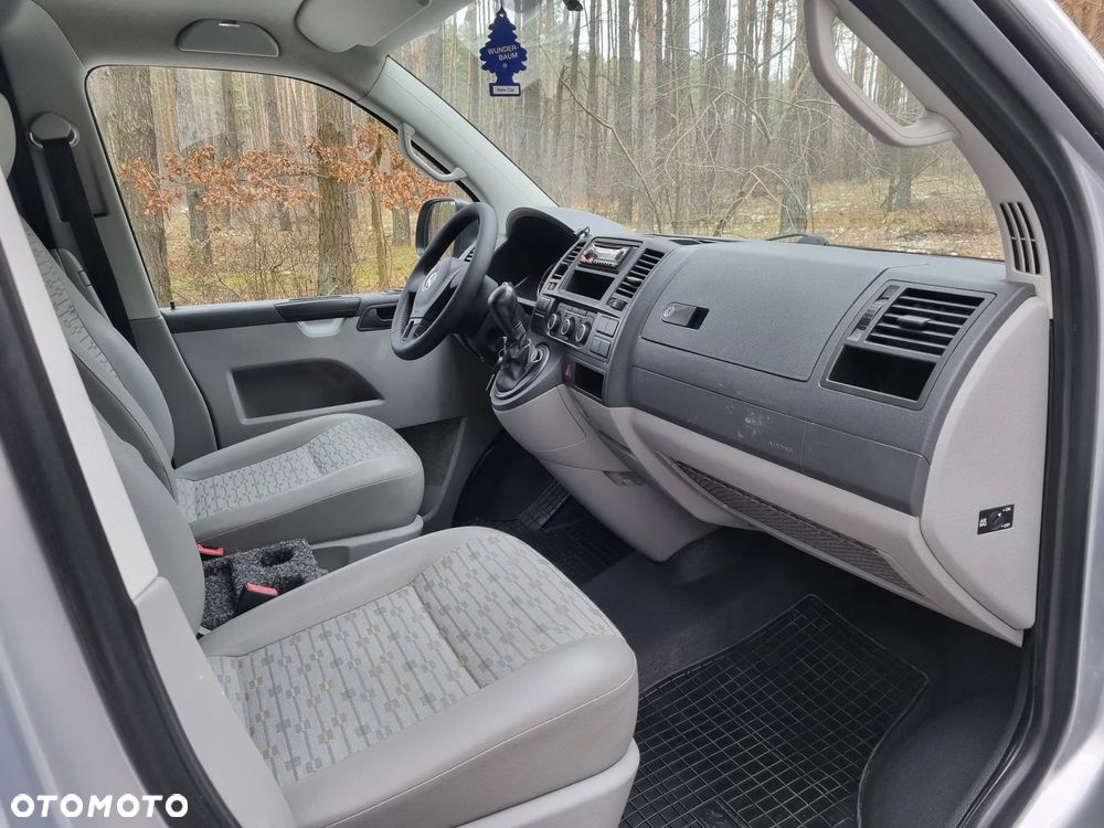 Volkswagen Transporter - 5