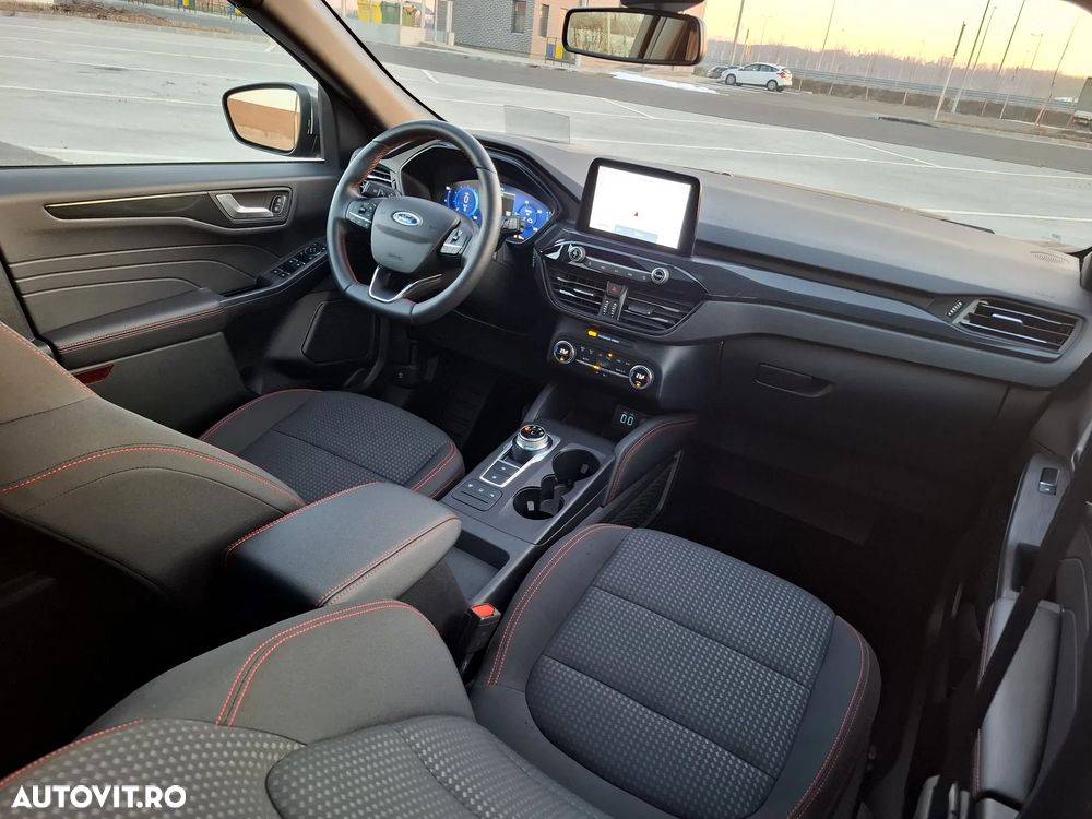 Ford Kuga - 8