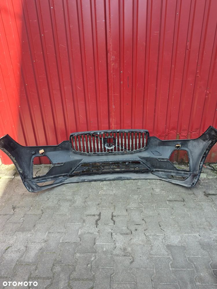 Volvo XC60 II zderzak przedni V - 10