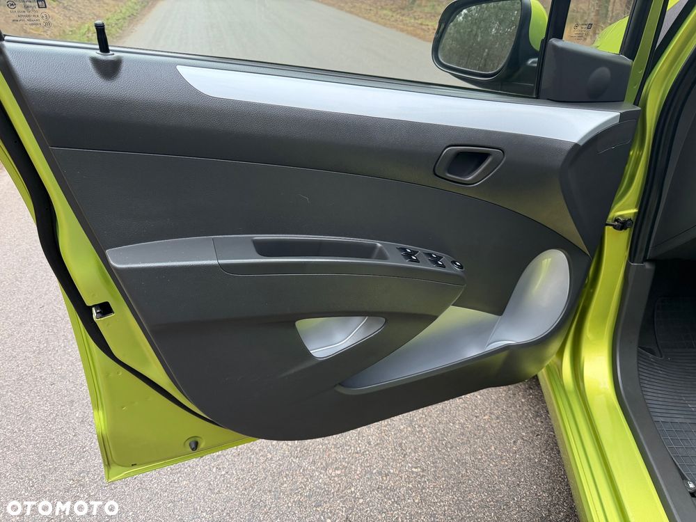 Chevrolet Spark 1.2 LTZ - 15