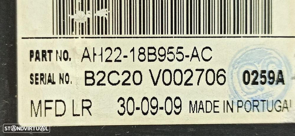 TELA/ECRÃ MULTIFUNÇÕES LAND ROVER DISCOVERY 4 TDV6 S - 6