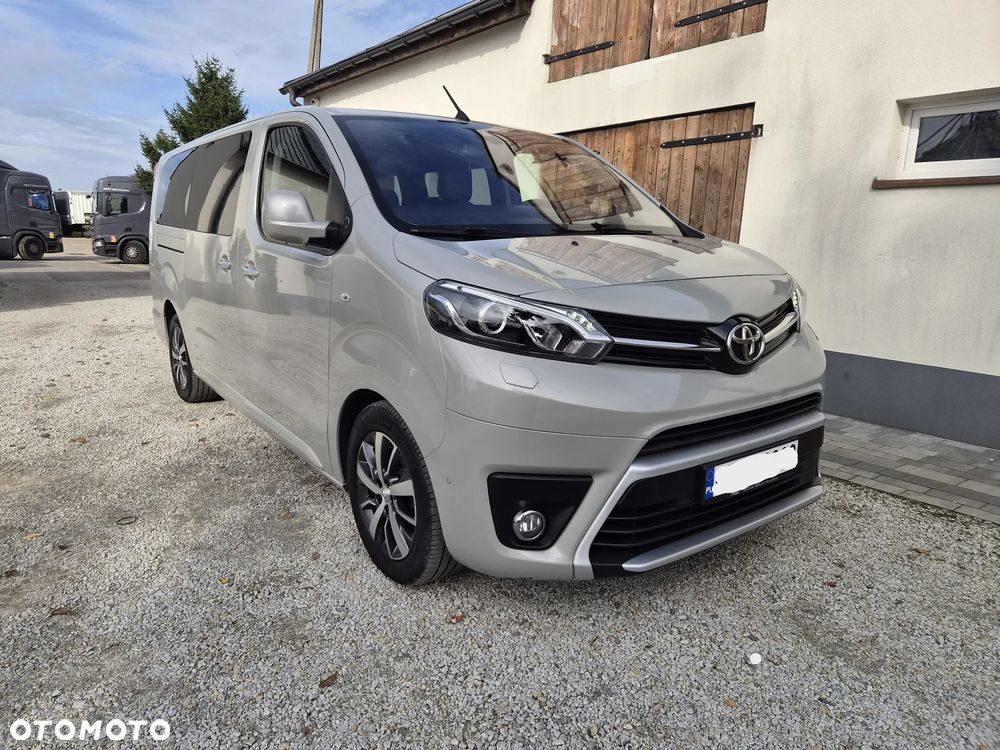 Toyota Proace Verso 2.0 D4-D Long VIP - 1