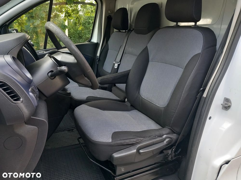 Opel Vivaro - 16