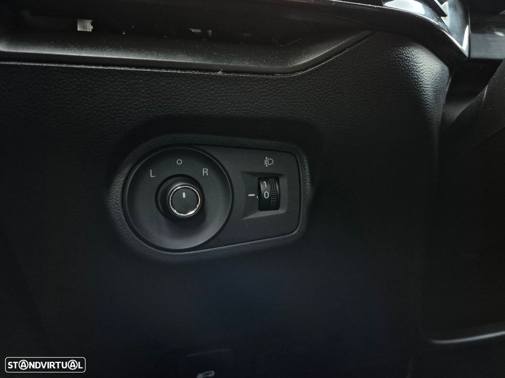 MG MG4 64 kWh Comfort - 33