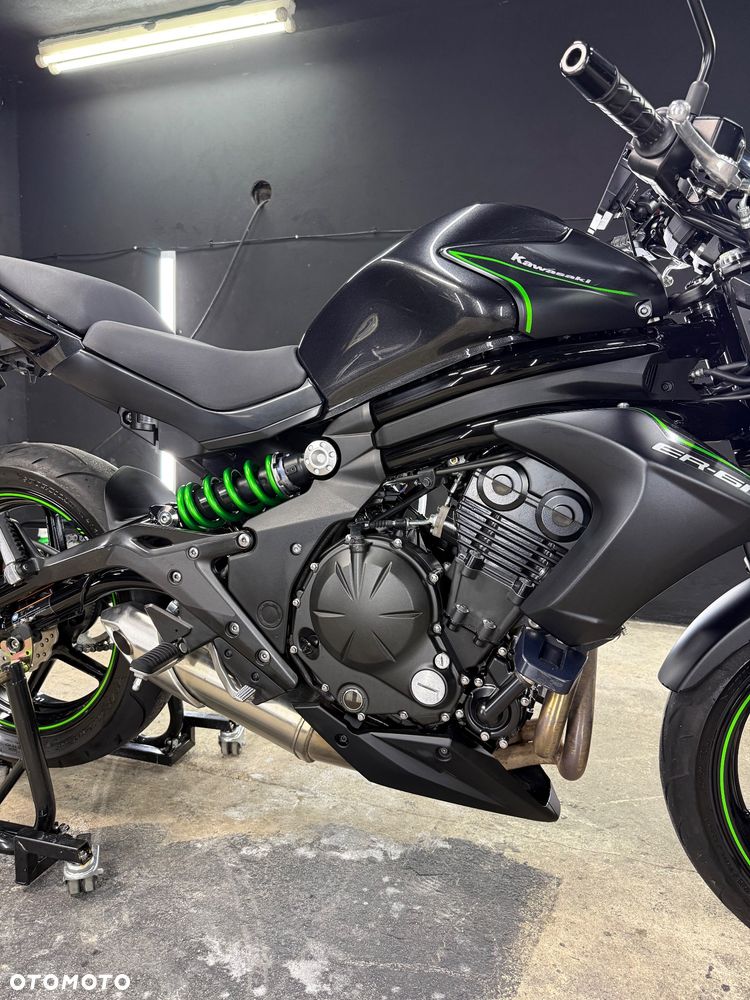 Kawasaki ER - 18