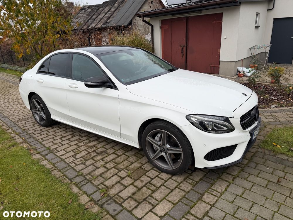 Mercedes-Benz Klasa C 200 4-Matic 9G-TRONIC - 2
