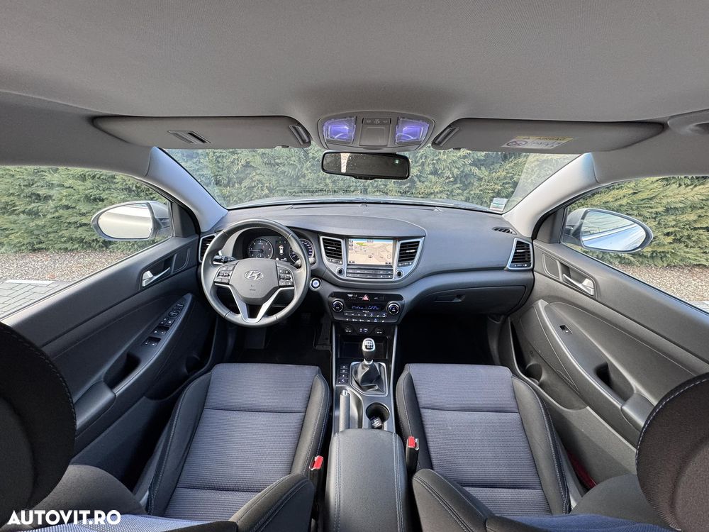 Hyundai Tucson blue 1.7 CRDi 2WD Style - 22