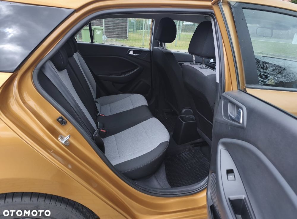 Hyundai i20 1.4 Comfort - 8