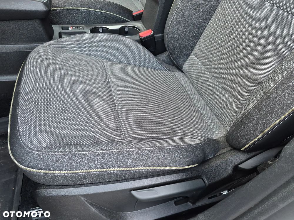 Renault Captur 1.0 TCe Techno - 12
