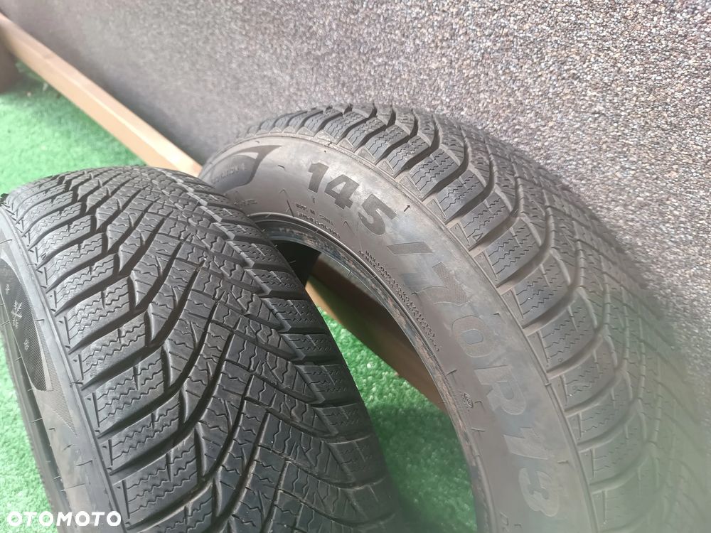 Para (2 sztuki) Opony Zimowe Zima 145/70/13 145/70r13 , ładne , rok 2023 - 6