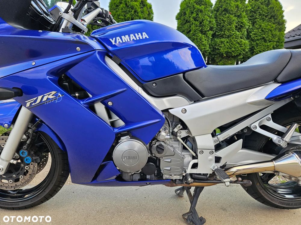 Yamaha FJR - 9