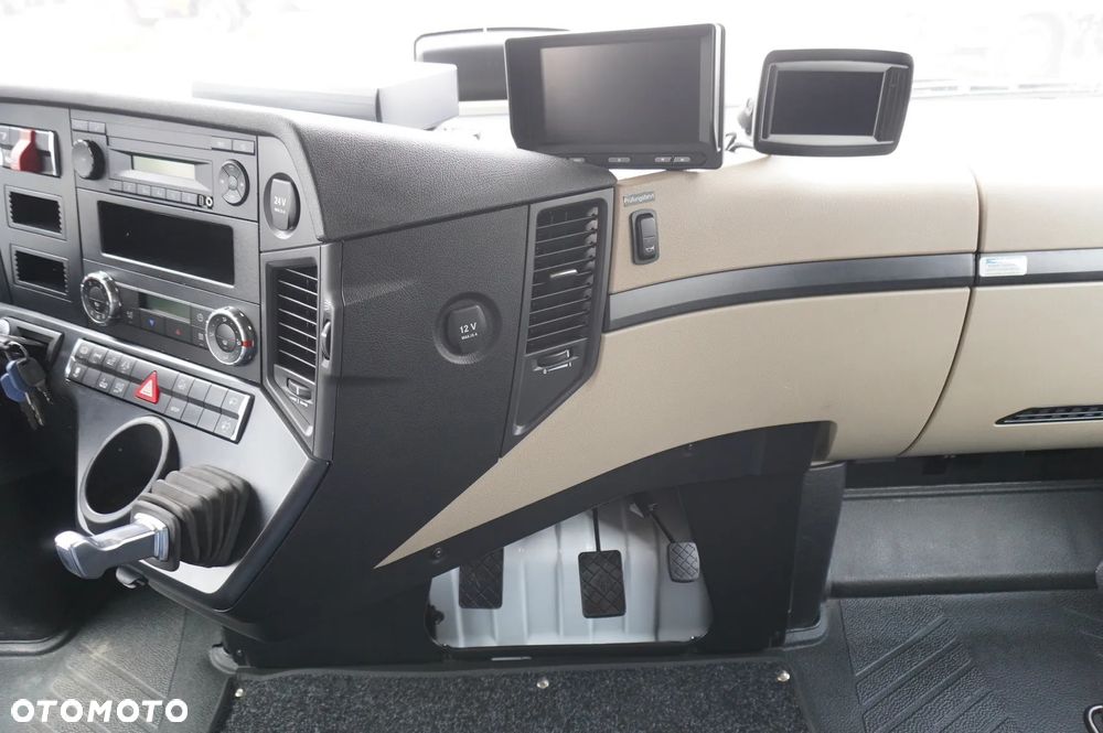 Mercedes-Benz Actros 2540 6x2 / 10 tho. km!!! / 5-seater cab! / BDF - 21