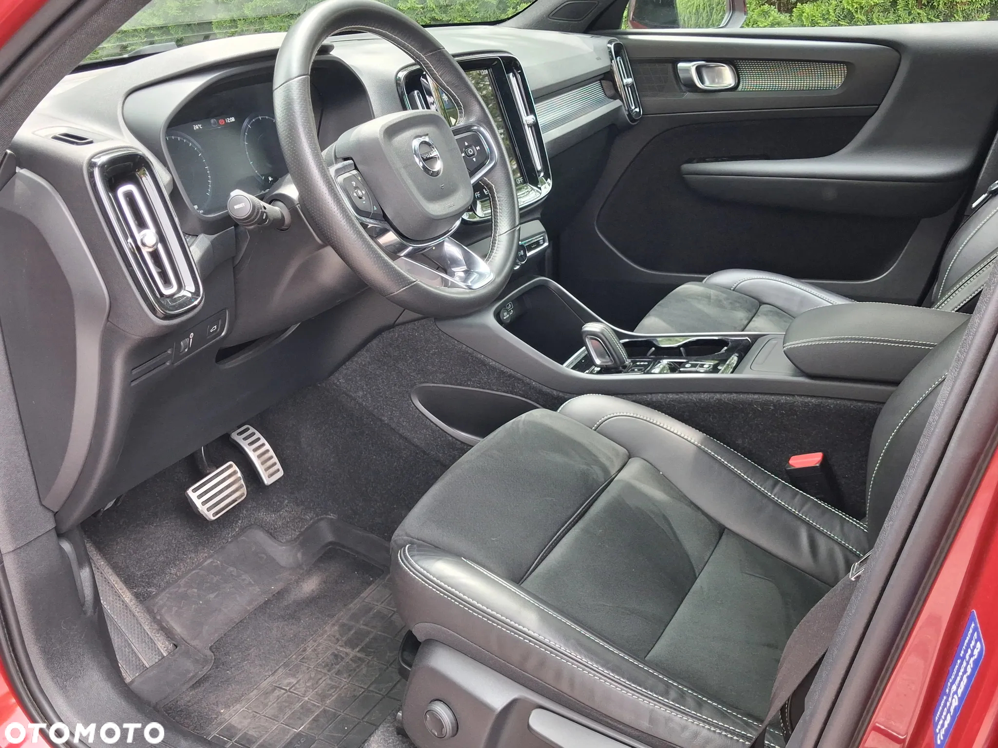 Volvo XC 40 B4 B AWD R-Design - 14