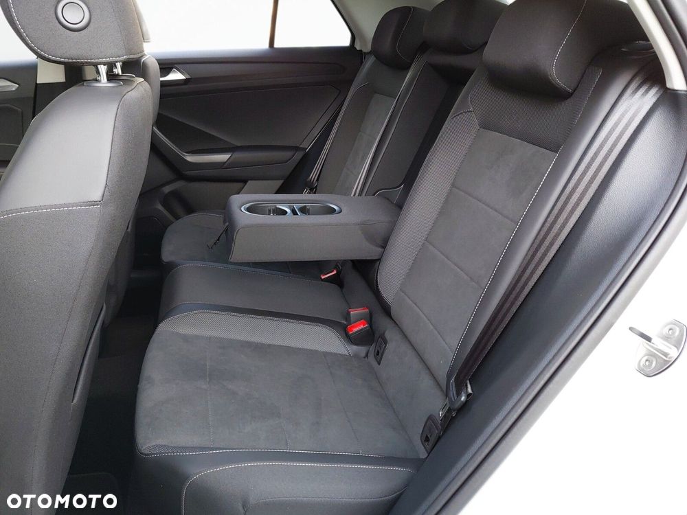 Volkswagen T-Roc 1.5 TSI Style DSG - 11