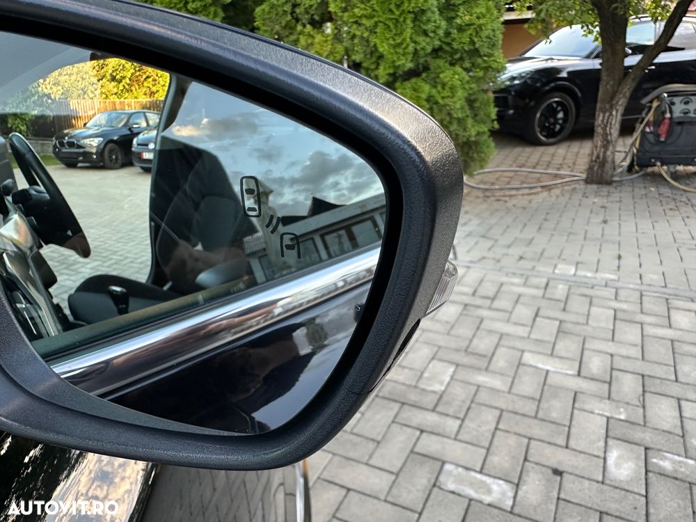 Ford Focus 2.0 EcoBlue Start-Stopp-System TITANIUM X - 22