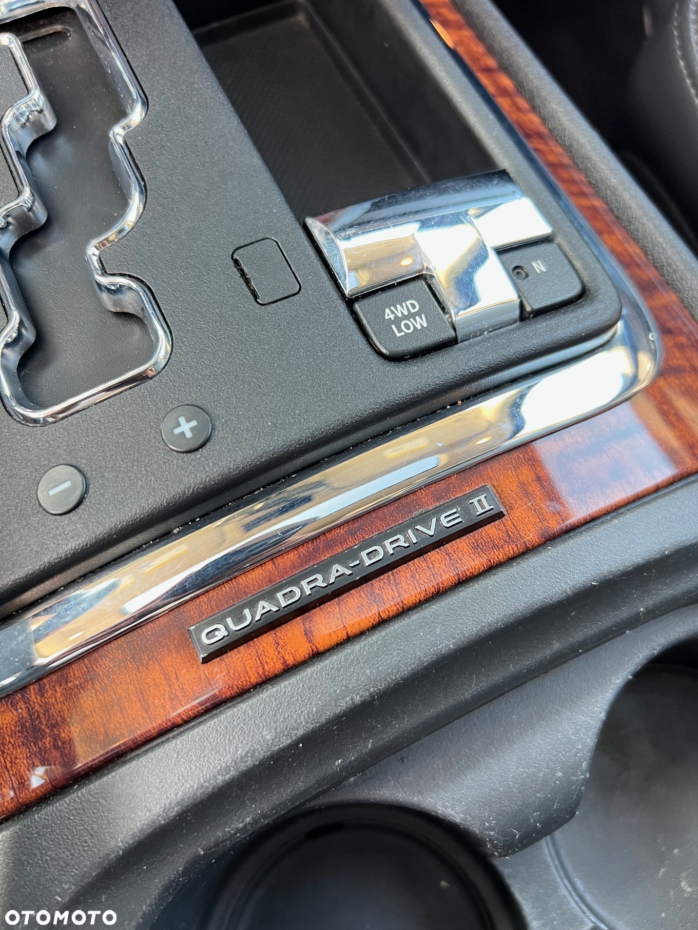 Jeep Commander 5.7 V8 HEMI Automatik Limited - 16