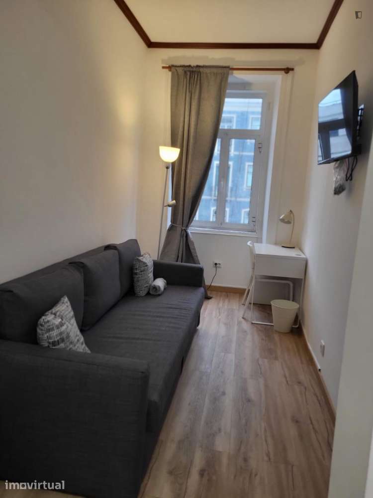 Apartamento com 5 quartos - localizado em Intendente Lisbon - Grande imagem: 5/60