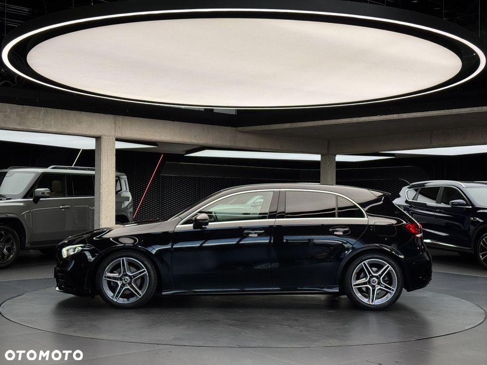 Mercedes-Benz Klasa A 200 AMG Line 7G-DCT - 3