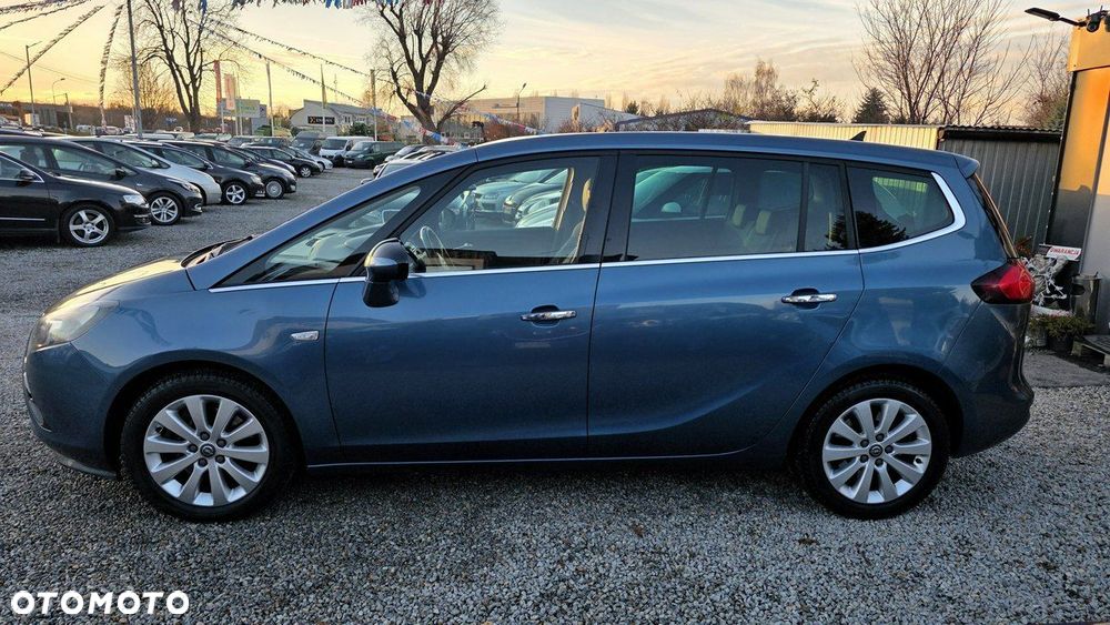 Opel Zafira - 16