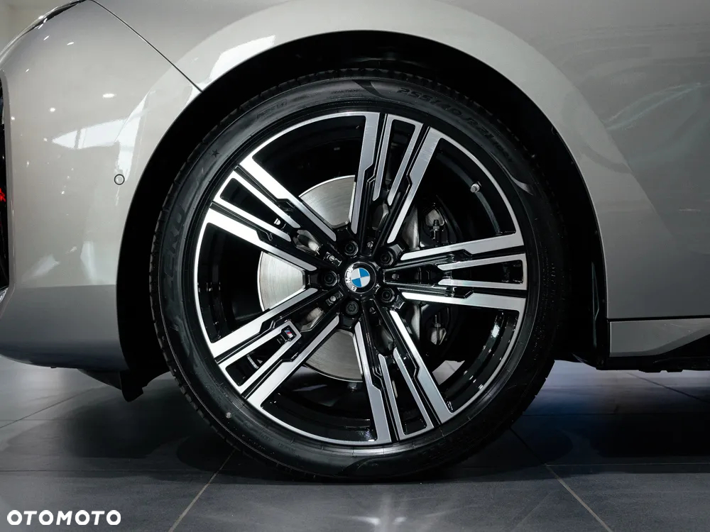 BMW Seria 7 - 6