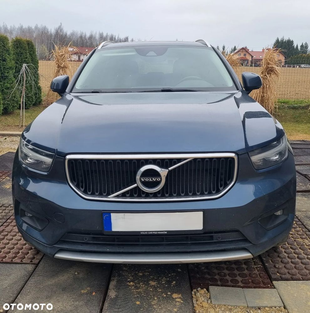Volvo XC 40 T5 AWD Geartronic Momentum Pro - 1