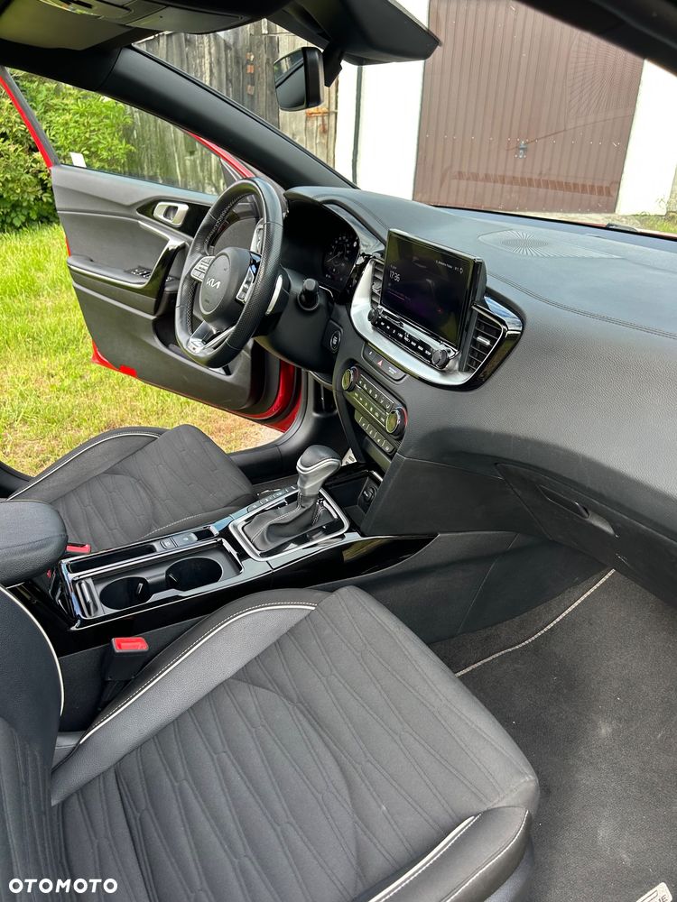 Kia ProCeed 1.5 T-GDI GT Line DCT - 24