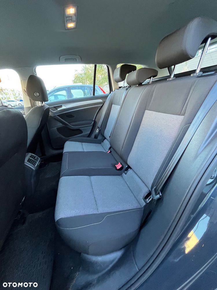 Volkswagen Golf 1.2 TSI BMT Start - 33