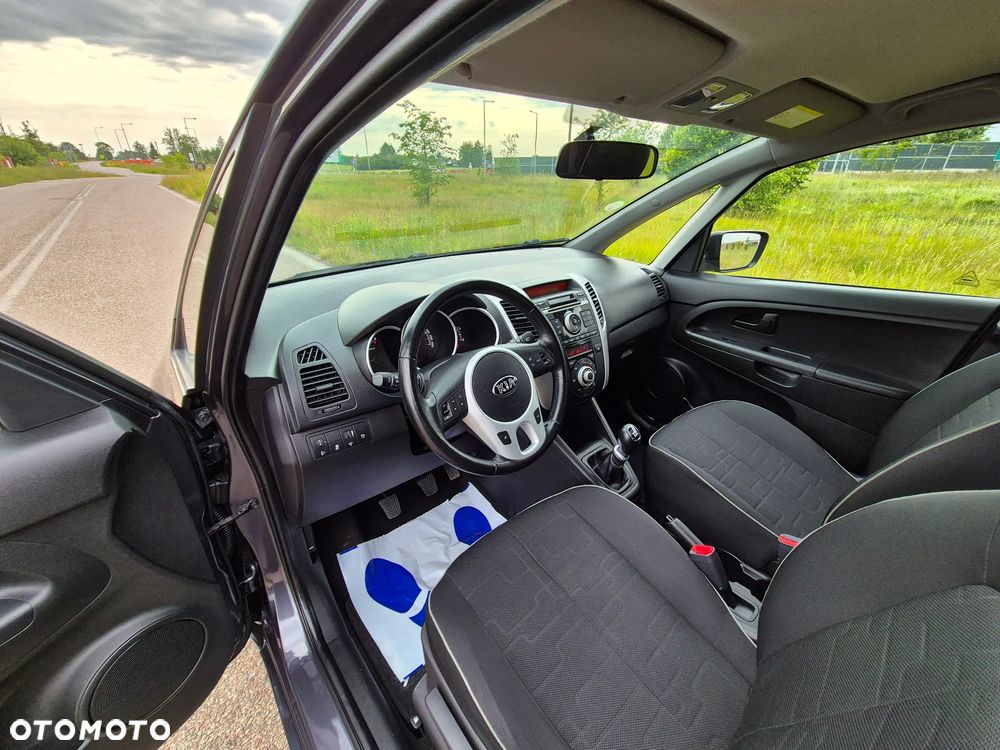 Kia Venga 1.4 CRDi 90 Edition 7 - 23