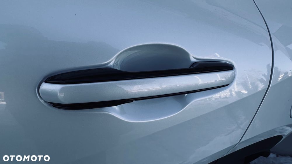 Lexus LBX 1.5 Hybrid Emotion - 22