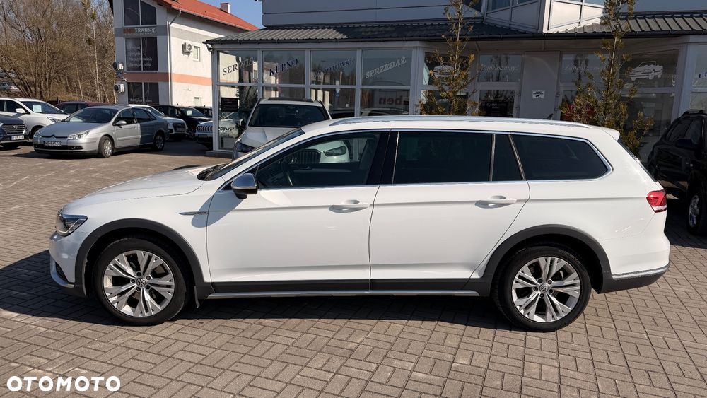 Volkswagen Passat Alltrack 2.0 TDI SCR 4Motion DSG - 13