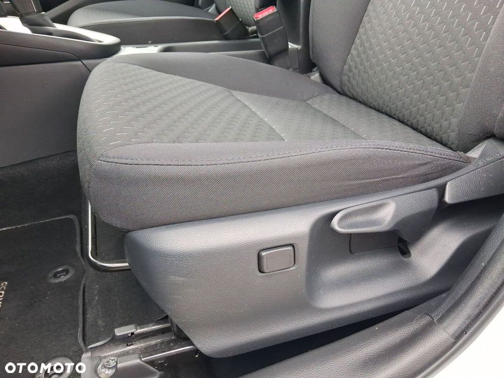 Toyota Yaris Cross Hybrid 1.5 Comfort - 24
