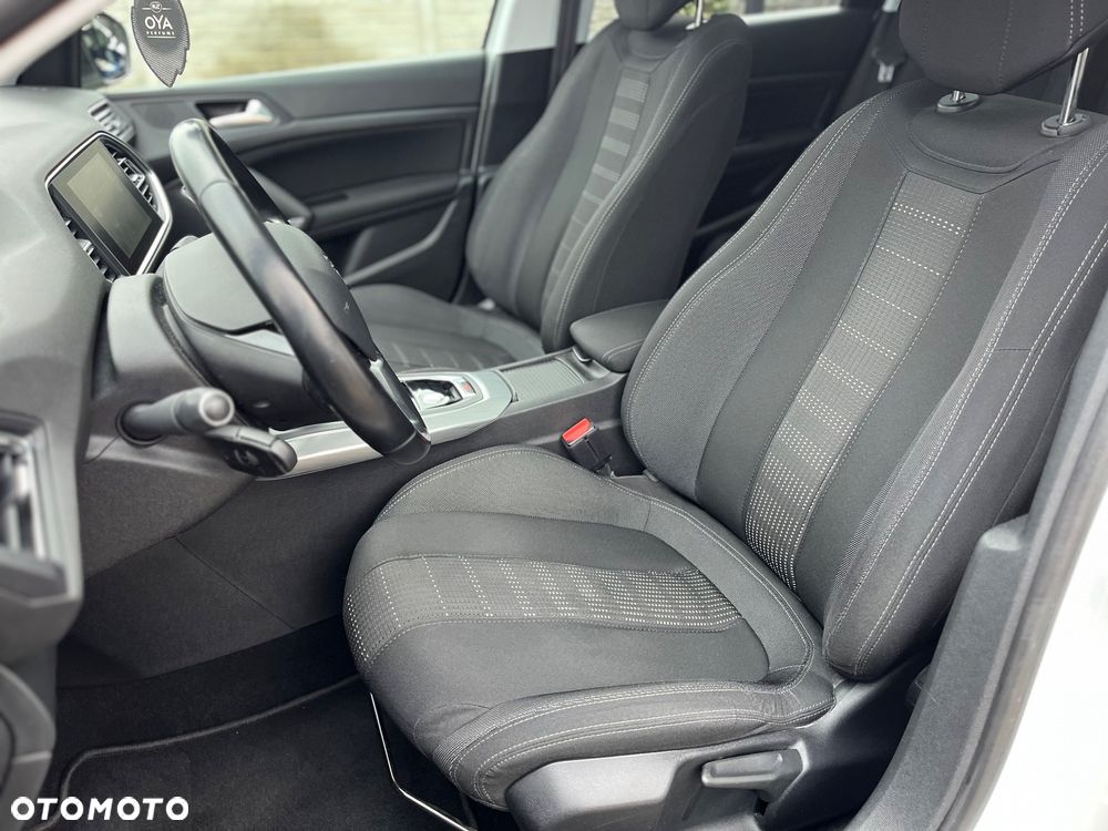 Peugeot 308 BlueHDi 150 Automatik Stop & Start Allure - 25