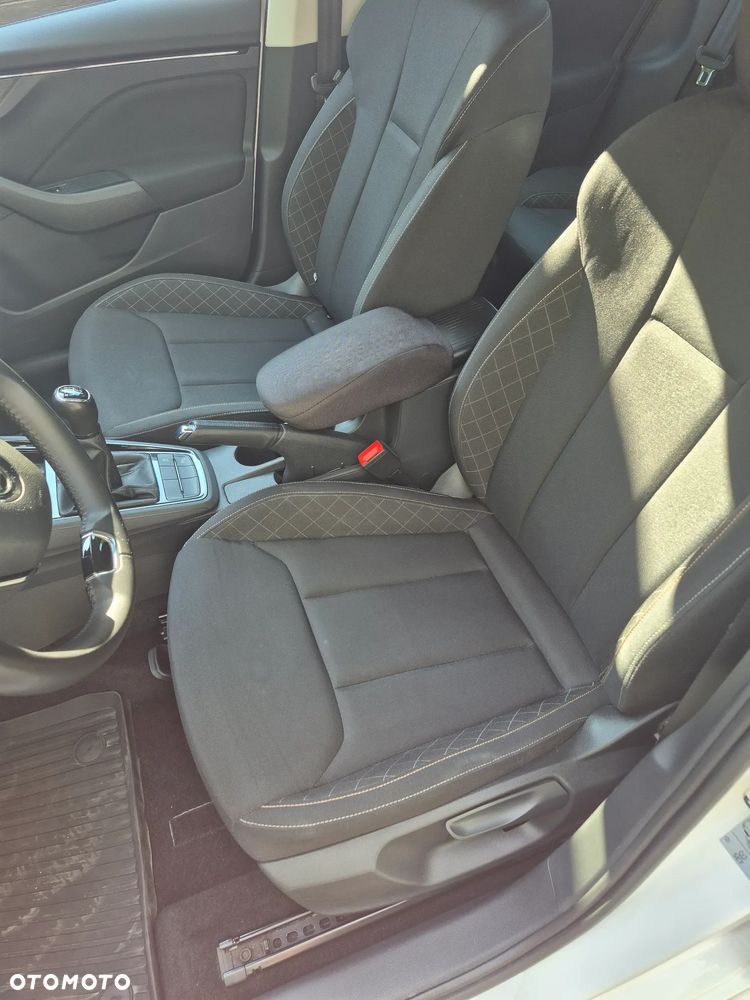 Skoda Kamiq 1.0 TSI Ambition - 9