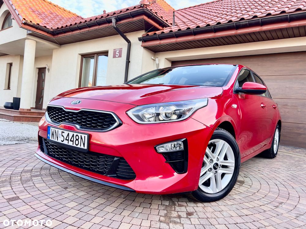 Kia Ceed 1.6 CRDi SCR M - 12