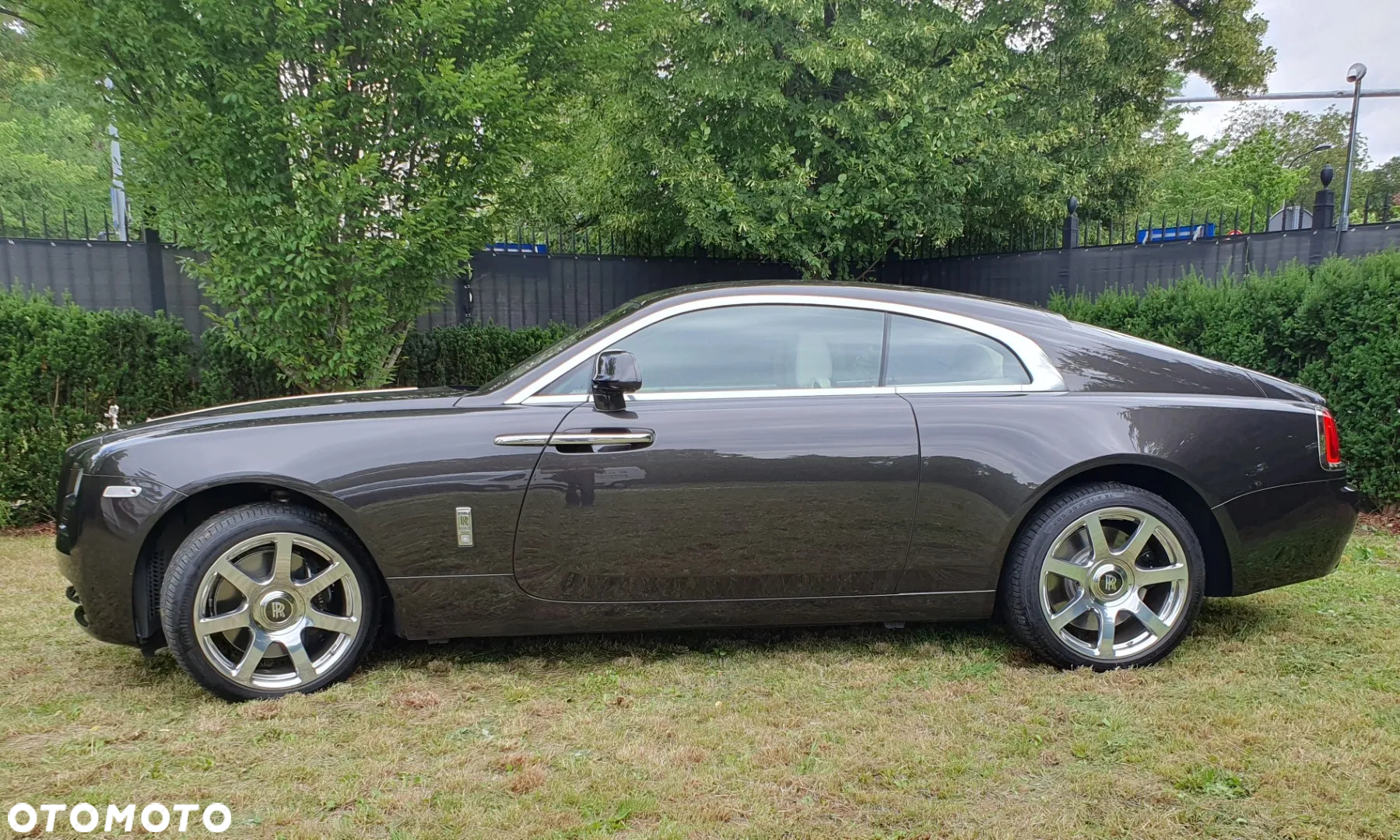 Rolls-Royce Wraith - 11