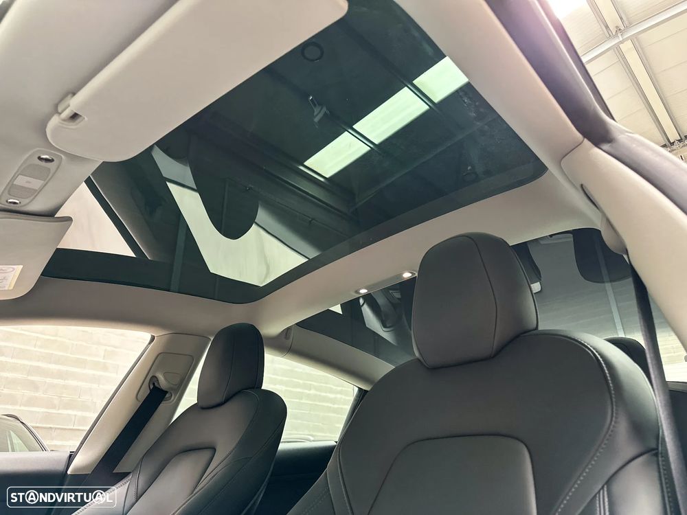 Tesla Model 3 Standard Range Plus RWD - 50