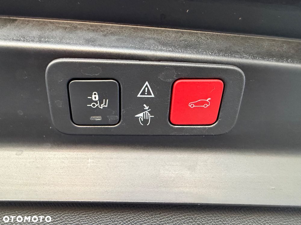 Peugeot 5008 1.5 BlueHDi GT Pack S&S EAT8 - 21