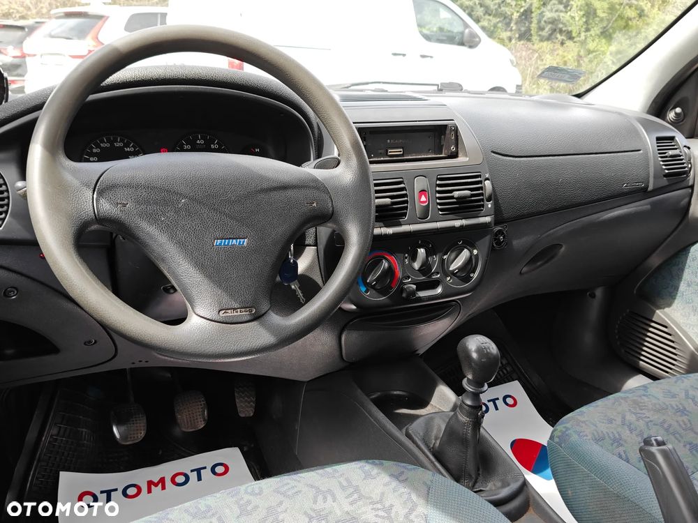 Fiat Grande Punto 1.4 8V Active - 15
