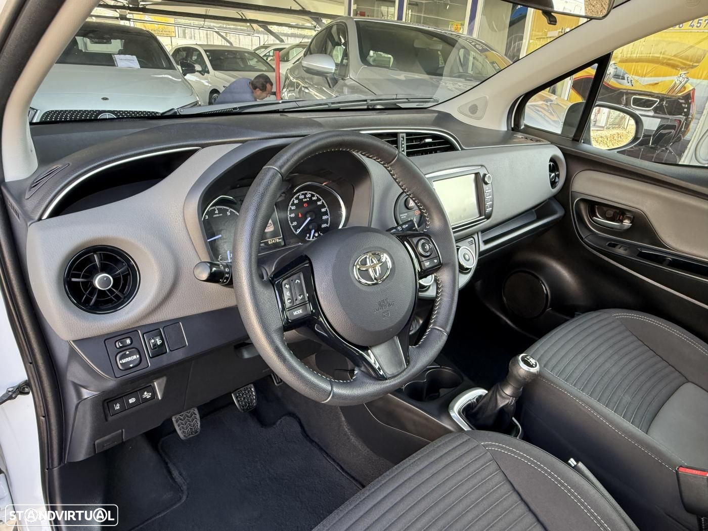 Toyota Yaris 1.0 VVT-i Comfort Plus - 15