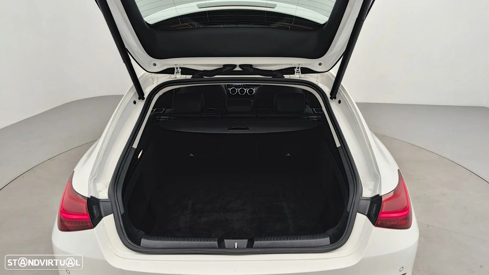 Mercedes-Benz CLA 250 e Shooting Brake Style Plus - 29