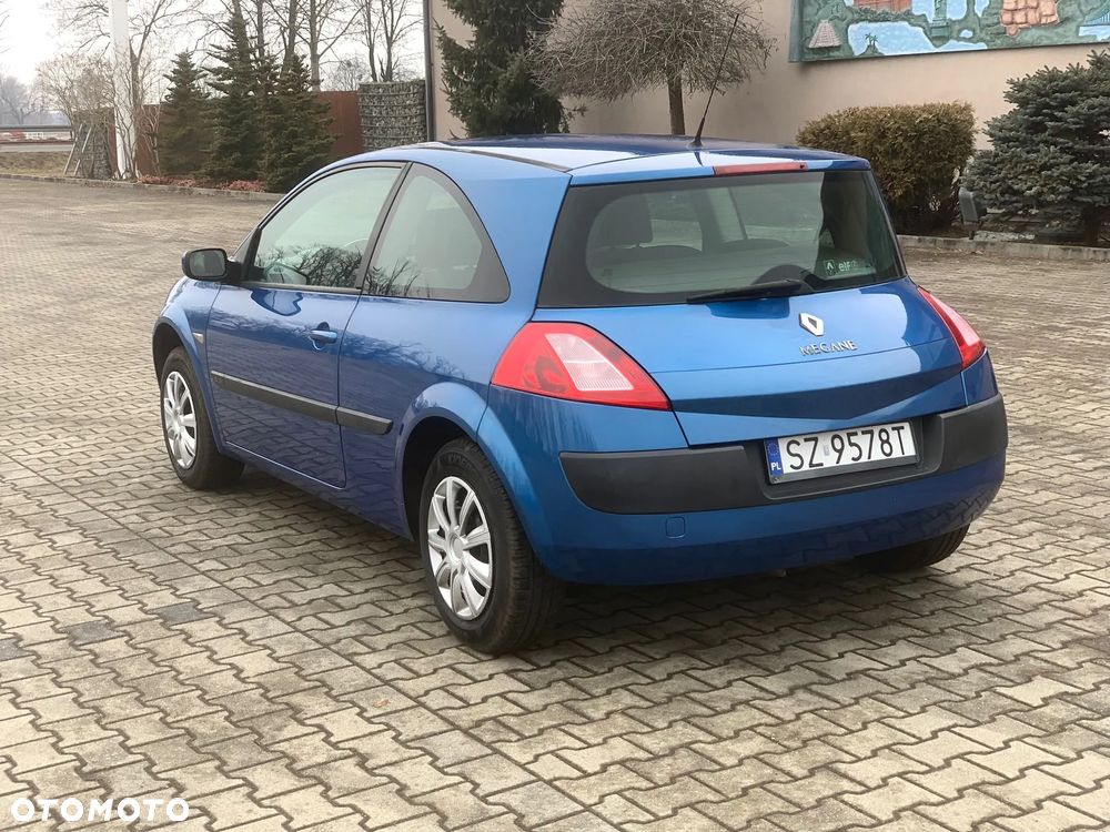 Renault Megane 1.6 Confort Dynamique - 3