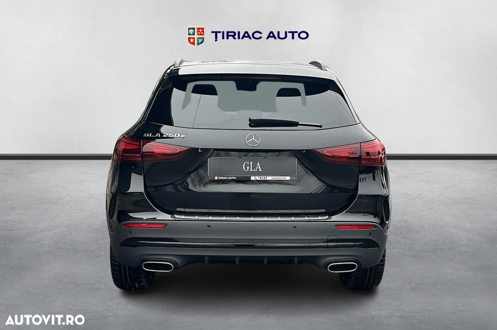 Mercedes-Benz GLA 250 e - 7