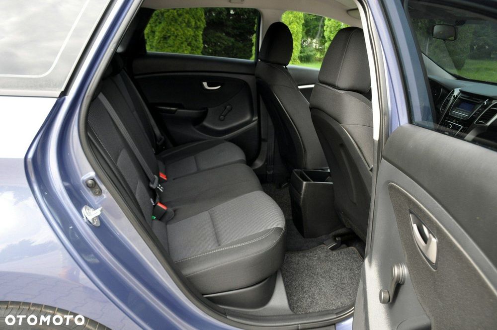 Hyundai i30 - 19