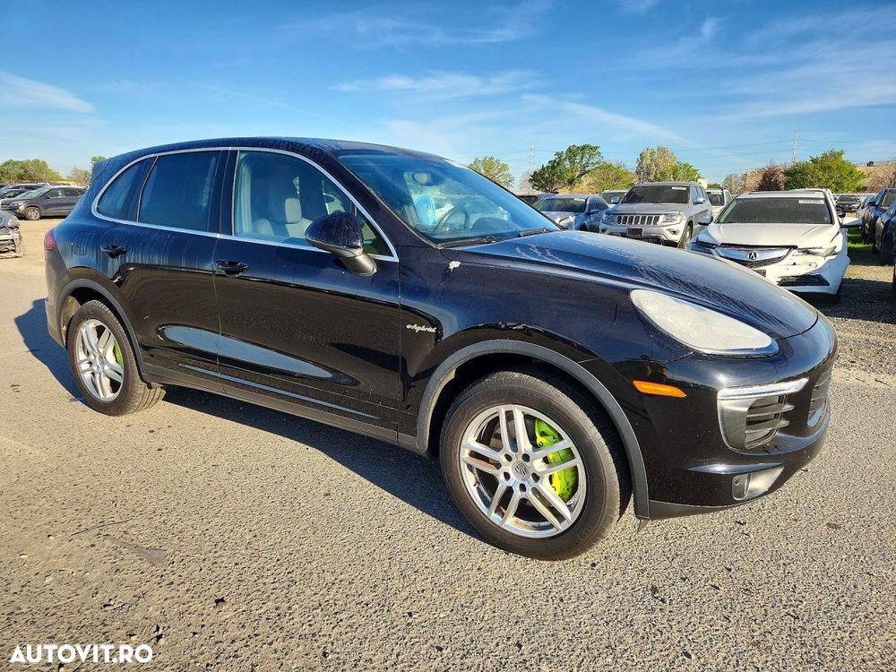 Porsche Cayenne S E-Hybrid Platinum Edition - 4