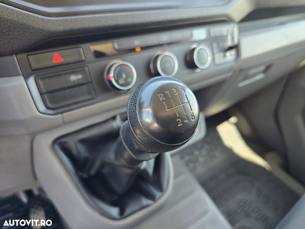 Volkswagen Crafter KOFFER L=4.40m cu LIFT Hidraulic - 36