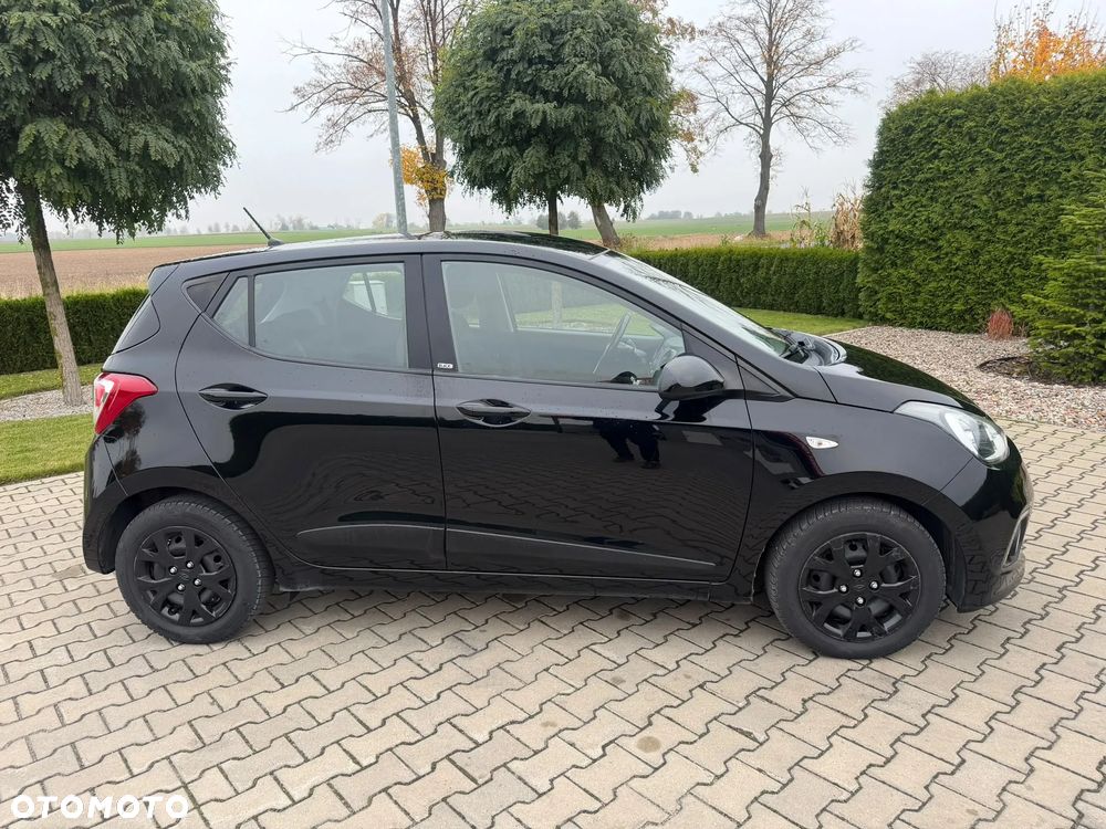 Hyundai i10 - 15