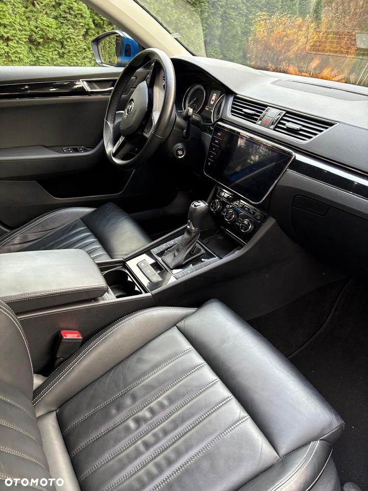 Skoda Superb 2.0 TDI SCR 4x4 L&K DSG - 13