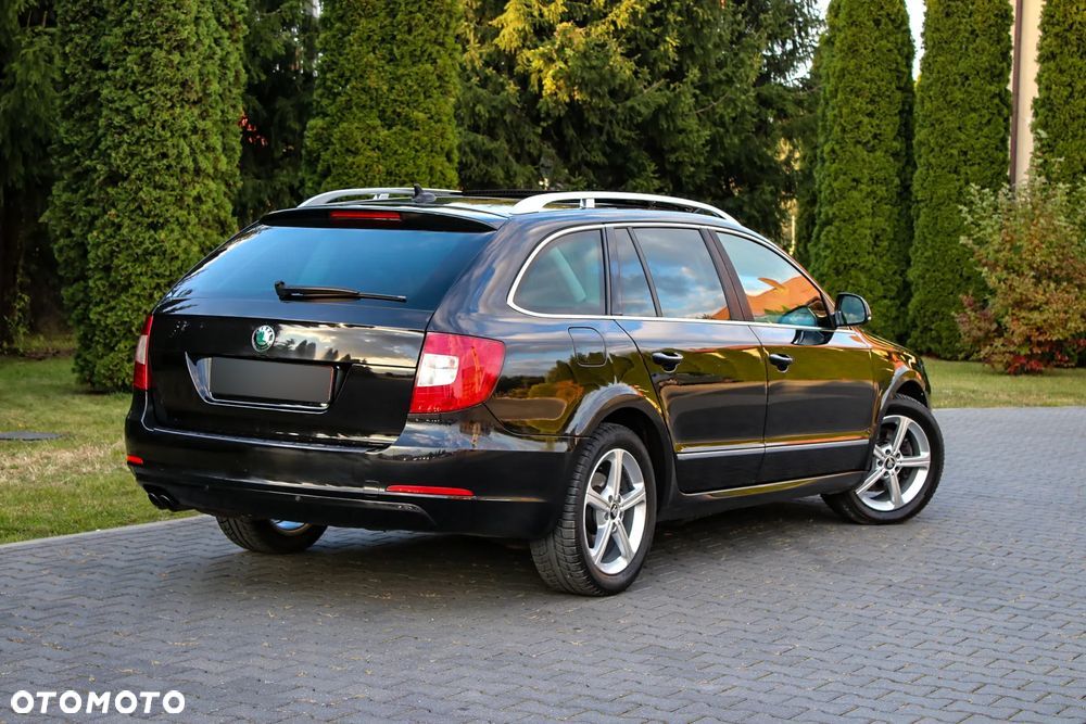 Skoda Superb Combi 2.0 TDI DSG L&K - 7