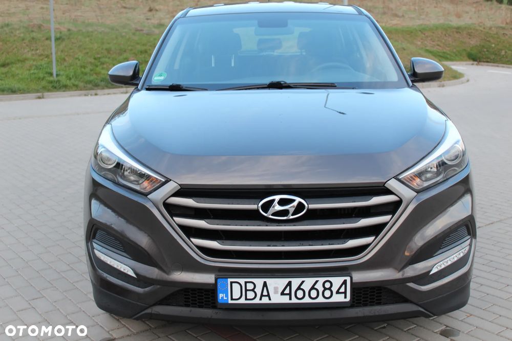 Hyundai Tucson 1.7 CRDI BlueDrive GO 2WD - 12